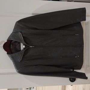 Valerie Stevens - Dark Grey 100% Genuine New Zealand Lamb Skin Jacket. Size S.